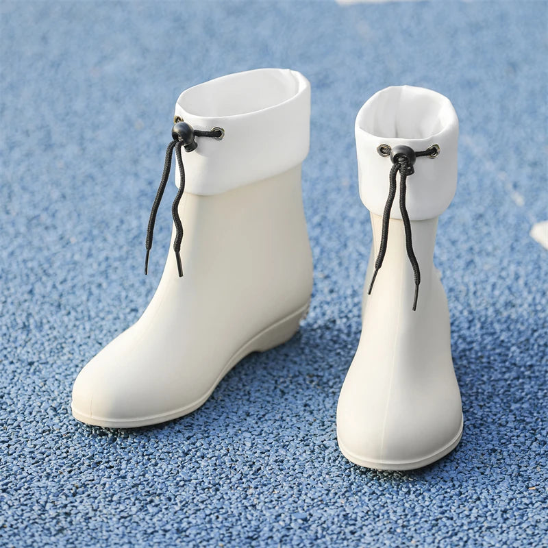 Chaussures de pluie pour femmes, nouvelles bottes de pluie, chaussures de pluie imperméables et antidérapantes, chaussures en caoutchouc résistantes à l'usure pour les déplacements, 2024