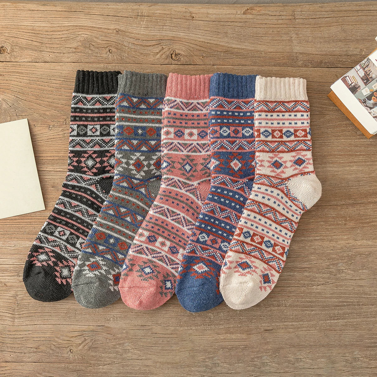 5 paires de chaussettes chaudes épaisses pour hommes et femmes, Style rétro, motif ondulé à pois, modèles de Couple, taille libre, nouvelle collection hiver