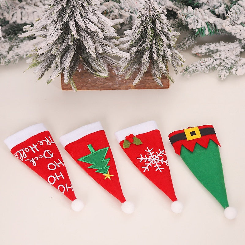4pcs/lot New Year Christmas Gift Tableware Fork Knife Holder Bag Navidad  Noel Christmas Decorations for Home Dinner Table Decor