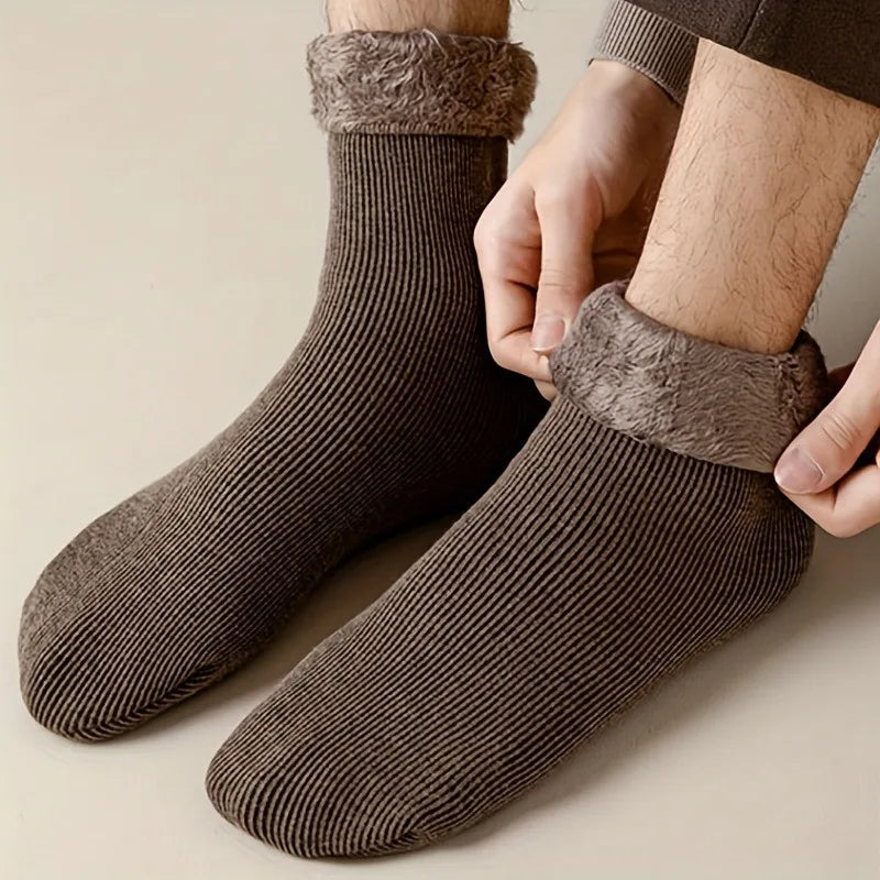 Chaussettes décontractées confortables et rembourrées pour hommes, vêtements d'hiver en plein air pour hommes, indispensables