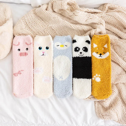 Jolis animaux de dessin animé en automne et en hiver, chaussettes chaudes en peluche, Tube central, chat, cochon, panda, chaussettes de couchage, chaussettes de sol pour la maison