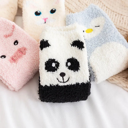 Jolis animaux de dessin animé en automne et en hiver, chaussettes chaudes en peluche, Tube central, chat, cochon, panda, chaussettes de couchage, chaussettes de sol pour la maison