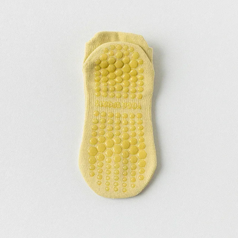 Chaussettes de Yoga en maille respirante pour femmes, en coton, coupe basse, courtes, pour gymnastique, Fitness, danse, sport, professionnelles, antidérapantes, pour Pilates