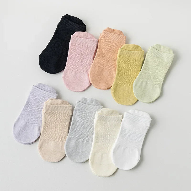 Chaussettes de Yoga en maille respirante pour femmes, en coton, coupe basse, courtes, pour gymnastique, Fitness, danse, sport, professionnelles, antidérapantes, pour Pilates