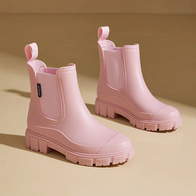 Chaussures de pluie imperméables à court cylindre pour femmes: style élégant pour vêtements d'extérieur, chaussures d'eau, bottes de pluie, galoches, imperméables