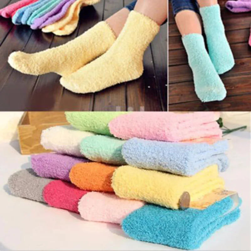 Chaussettes de lit pour femmes, couleur Pure, moelleuses, chaudes, cadeau de noël d'hiver, sol doux, couleur bonbon, chaussettes en velours polaire corail, livraison directe