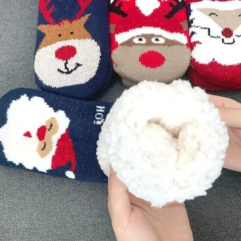 Cadeau de noël pantoufle chaussettes femmes thermique hiver chaud en peluche antidérapant poignée dormir sol chaussette courte floue moelleux femme dessin animé