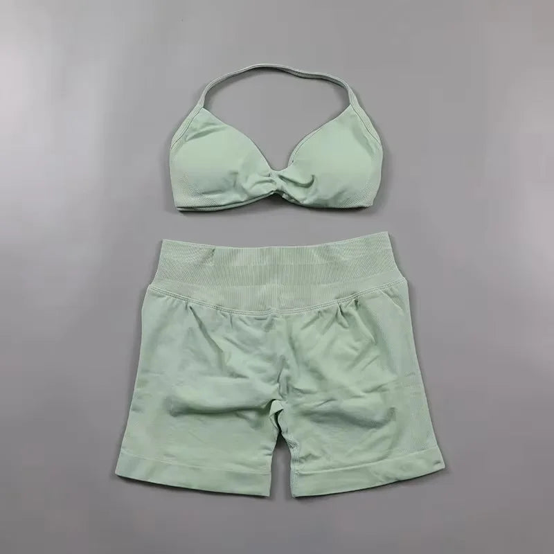 Ensemble de Yoga froncé sans couture pour femmes, vêtements de sport, short de gymnastique, soutien-gorge à bretelles, ensemble 2 pièces, col licou, vêtements d'entraînement, costume de Fitness