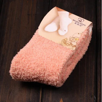 Chaussettes de lit pour femmes, couleur Pure, moelleuses, chaudes, cadeau de noël d'hiver, sol doux, couleur bonbon, chaussettes en velours polaire corail, livraison directe
