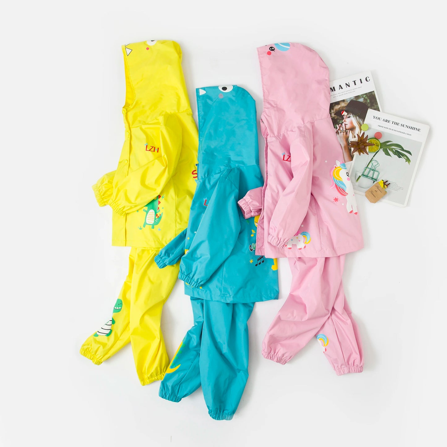 Vêtements imperméables licorne de printemps, tenues à manches longues pour garçons et filles, ensemble manteau à capuche + pantalon, imperméable, vêtements pour enfants de 2 4 6 ans