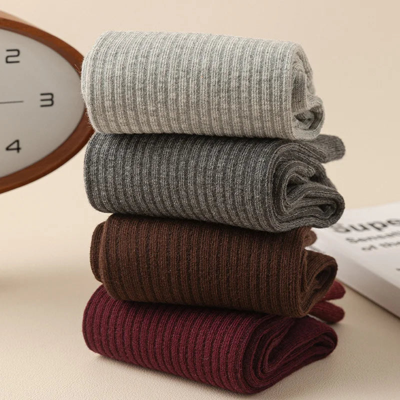 Chaussettes rouges Ankola pour femmes, automne et printemps, en coton, tendance, Style japonais, Tube central, chaussettes à poils